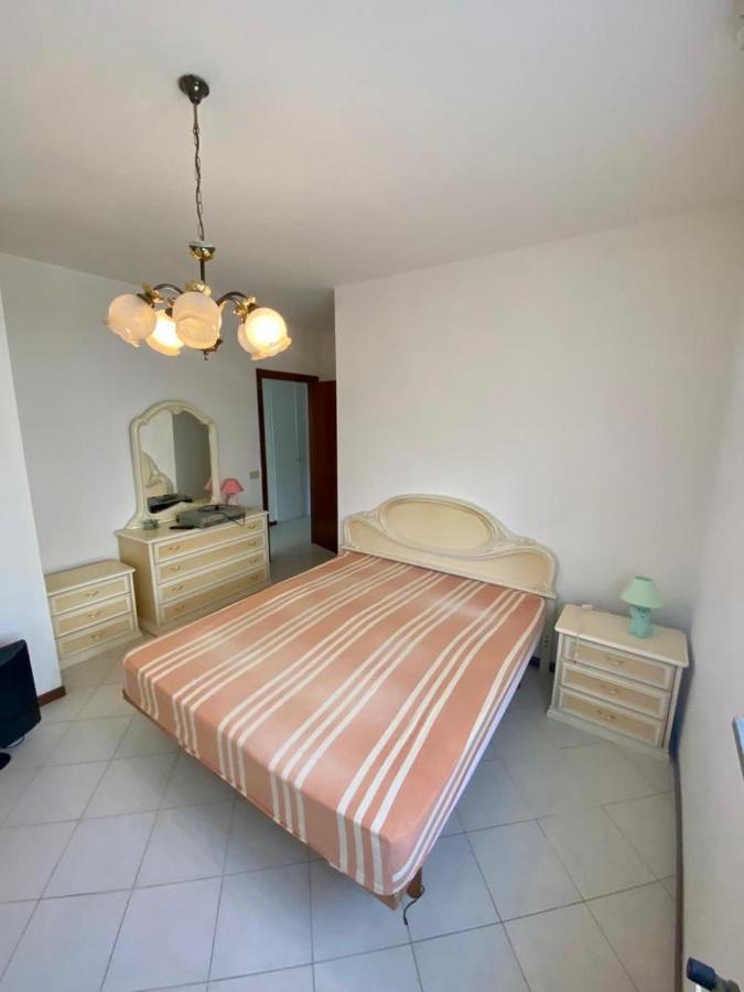 Marina Appartamento Cecina  Esterno foto